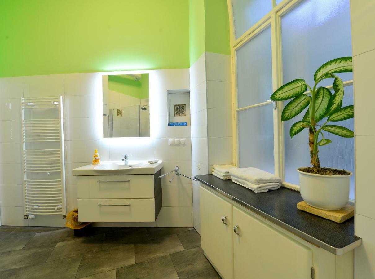 Stylish, Cosy & Central "Self-Check-In" Apartment Vienna Exterior photo